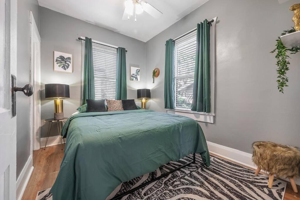 Jungle Themed Apt. Close To Coffee, Food + Shops! Tampa Extérieur photo